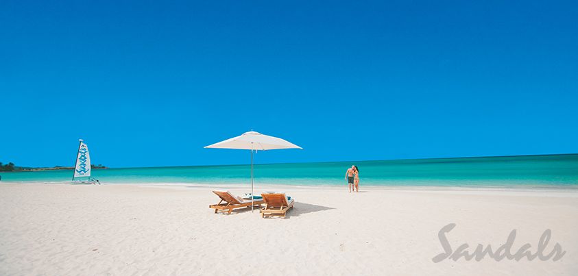 Scoprite Antigua dal resort sul mare più romantico del mondo
